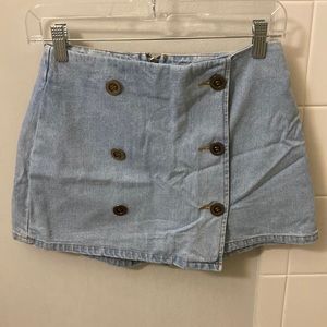 Big water blue sky skort.